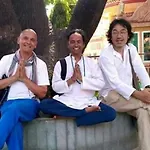 Yogi Home Stay