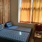 Gayatri Kunj Guest House