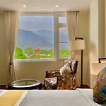Green View By Green Tree Hotels