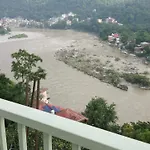 Reveries Hotel