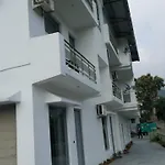 Reveries Hotel