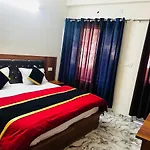 Chandra Palace