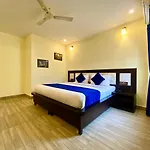 Hotel Ganga Elena Rishikesh