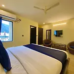 Hotel Ganga Elena Rishikesh