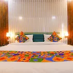 Fabhotel Hi By Madras