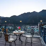 Vinsober Pride Inn