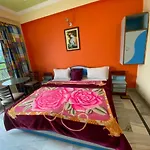 Hotel Surya Laxman Jhula