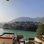 Hotel Surya Laxman Jhula