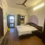 Unplan Hostel