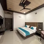 Rajaji Retreat
