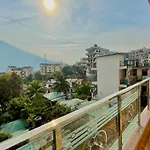Wanna Stay Rishikesh