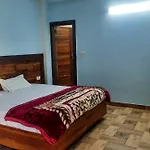 Crescent Moon Homestay