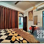 Shri Ganga View Guest House