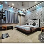 Shri Ganga View Guest House