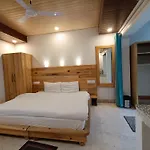 Hill Hoppers Hotel