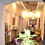 Meeram Ganga, A Heritage Stay By The Ganges At Triveni Ghat