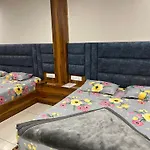 Hotel Divya