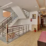 Shanti Hostel And Garden Cafe