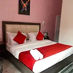 Live Free Hostel Rishikesh