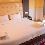 Mvt Guesthouse & Restaurant