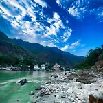 Shanti Hostel Rishikesh