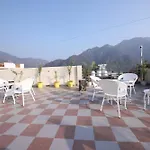 Perfectstayz B2L Hills Tapovan