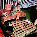 Madpackers Rishikesh Og