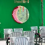 Sattva Cafe And Motel