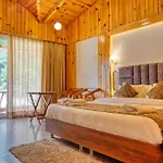 Qcent Woods Resort & Spa, Rishikesh