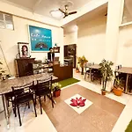 Qube House Bnb