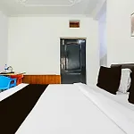 Super Hotel O Tapovan Near Deacon Valley