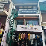 Mona Homestay