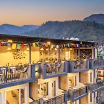 Zostel Rishikesh, Tapovan