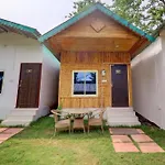 Hotel O Tapovan Rise Cottages And Cafe
