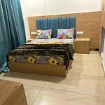 Avadh Guest House