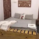 Offgrid Rishikesh - 3 Bedroom Vacation Home With Personal Garden, Open Theatre, Bonfire In Lush Green Area