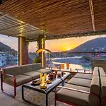 The Hosteller Rishikesh, Ganges