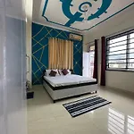 Elysium - The Himalayan & Ganges View Yoga Retreat