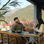 Skyard Rishikesh, Laxman Jhula