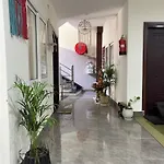 Blissful Stays Midsts Nature