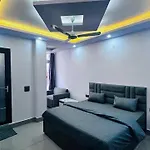 Hotel Paradise Palm