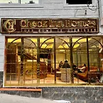 Check Inn Homes
