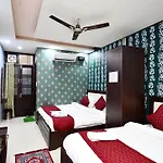 Hotel Dev Bhoomi Inn