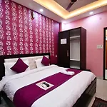 Hotel Dev Bhoomi Inn