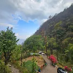 Tapovan Cascades Yogvillage Stay