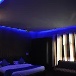 Oyo 9094 The Shivaay