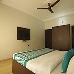 Hotel Devoy Inn