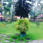 Midway Resort