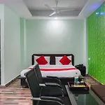 Oyo 70526 Hotel Siddheshwar
