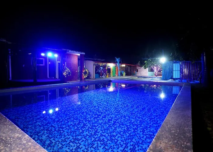 Creek Forest - Riverside Boutique Resort